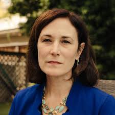 In Speech, Justice Thomas Talks of 'Backbone' and Beliefs