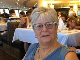 Would like to see photos of your favorite food and snack at Disney. Also,  make a note if you can get it through a dining plan.