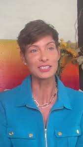 As soon as I walked into that hall and saw that huge stage, crowd of  generals and detectives. I immediately thought “Did they make a mistake  hiring me? Can I even do