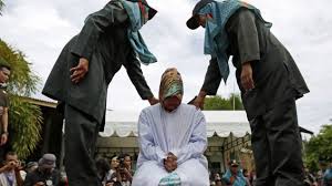 Scharia strafen frauen inhaltsverzeichnis video. Fundamentalismus In Aceh Bei Verfehlung 100 Stockhiebe Archiv