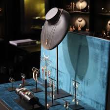 A L Occasion De La Paris Fashion Week La Maison Satellite Presente En Exclusivite Ses Nouvelles Collections Printemps Ete 2019 Au S Instagram Decor Home Decor