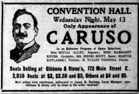 Enrico caruso est un ténor italien né le 25 février 1873 à naples et mort le 2 août 1921 dans la même ville. Caruso Sings Tonight Talker Of The Town