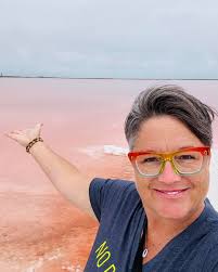 A few pictures from Walvis Bay, Namibia #jennieogilvie  #canadasunconventionalmedium #walvisbaynamibia #pinklake #flamingo