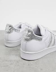 Ontdek de adidas superstar originals collectie online. Adidas Originals Superstar Sneaker In Glitzeroptik Exklusiv Fur Asos Asos