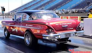 Route 66 is a great american road and it all starts right here in chicago. Route 66 Dragzine