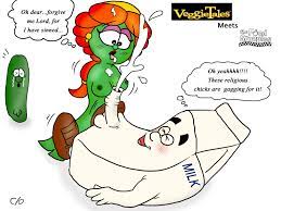 Post 1407061: 4chan crossover Food_Groupie Larry_the_Cucumber mascots  Melvin_Milk Petunia_Rhubarb VeggieTales