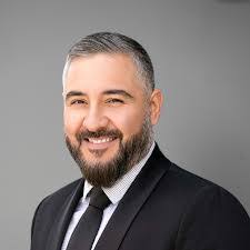 Juan Zermeno's Instagram, Twitter & Facebook