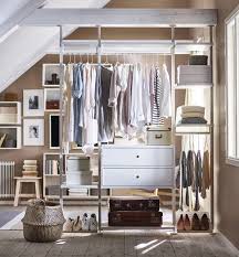Frische Einrichtungsideen Und Erschwingliche Mobel Schrank Selbst Gestalten Schlafzimmer Deko Schrank Bis Zur Decke