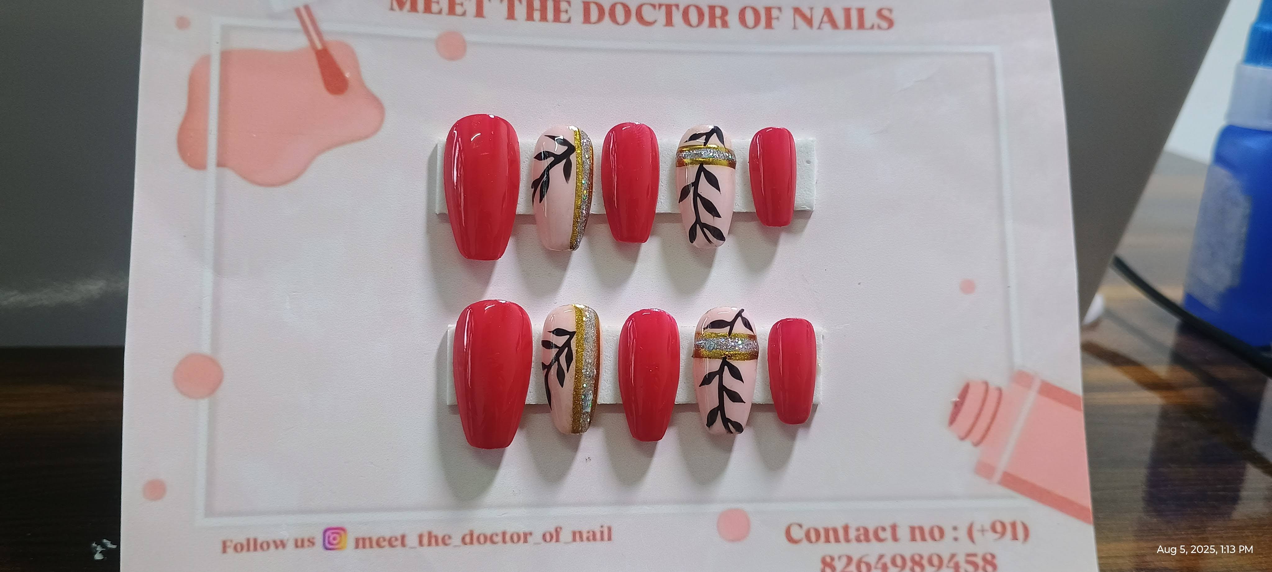 Press on nails product image