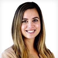 Stephanie Twining's Instagram, Twitter & Facebook