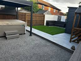 Vuba Trade Pedestrian Grade Resin Bound Kits | Path & Patio Resin Walkway  Surfacing Systems | Rawlins Paints