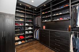 You can see the modern structure of the bedroom that amaze people around you. 20 Practically Elegant Mid Century Modern Closet Designs
