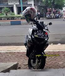 Bunyi krek krek bila naik kereta. Yamaha Aerox 155 Vva Bunyi Krek Krek Dan Srek Srek Masalah Shock Breaker Atau Cvt Apa Solusinya Kobayogas Com Your Automotive Blog