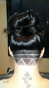 Maybe you would like to learn more about one of these? 43 Undercut Frau Ideen Undercut Frau Frisuren Haarschnitt
