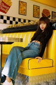 Blackpink official instagram update with lisa's pictures. Blackpink Lisa Welcomes The New Year In Classic Jeans Inkistyle