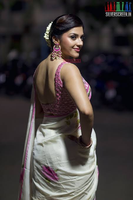 images?q=tbn:ANd9GcR92fhPrJwYCyfw-aLw3-W