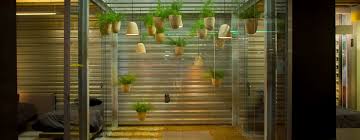 Gunakan batuan sebagai media tanam. 16 Desain Taman Indoor Kecil Dan Indah Homify