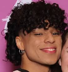 Larry Merritt's Instagram, Twitter & Facebook