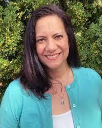 Deanna Langley's Instagram, Twitter & Facebook