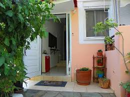 Check spelling or type a new query. Enoikiazomena Dwmatia Peyki Rooms To Let Pefki