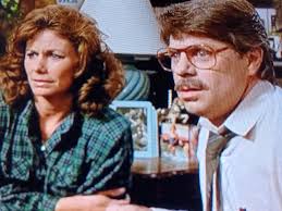 RETRO REVIEW: AMAZON WOMEN ON THE MOON