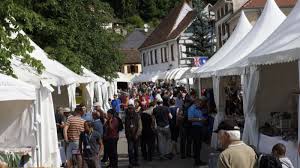 23 puhkemajad ja hotellid on nüüd kättesaadavad. International Mineral Gem Show In Sainte Marie Aux Mines Sainte Marie Aux Mines Visit Alsace