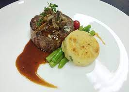 Wagyu Tenderloin Includes 2 Food Presentation Fillet Steak Recipes Food Plating