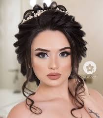 Pin By Esra Kurt On Makeup Hair Styles Beauty Hair Makeup Bride Hairstyles