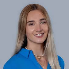 FASHIONPHILE Announces Its 2023 FASHIONPHILE x FSF Scholar