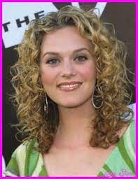 Nice Naturally Curly Haircuts Medium Length Curly Hair Styles Haircuts For Curly Hair Medium Hair Styles