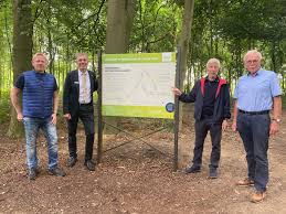 Please enable it to continue. Hinweistafeln Am Niedrigseilgarten Durch Die Vr Bank Westmunsterland In Gescher Gesponsert Burgerstiftung Gescher