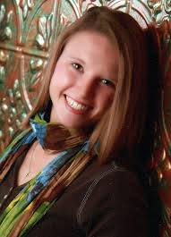 Peyton Apsey, Kayla Engelhard named Tom Slade Athlete of the Year Award  winners