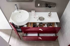 Nous allons vous expliquer comment mettre en place une vasque à poser car c'est le modèle de vasque le plus compliqué à mettre en place. Amenager Une Petite Salle De Bains Les 10 Bonnes Idees A Piquer Cote Maison