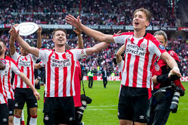 In de strijd om de johan cruijff schaal mist feyenoord nicolai jørgensen en yassin ayoub. Knvb Maakt Conceptprogramma Eredivisie Dinsdag Bekend Foto Bd Nl