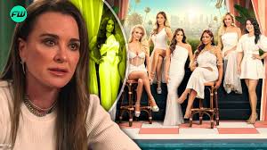 I just slept in the bed with Denise”: Kyle Richards Was Stunned after Real  Housewives of Beverly Hills Actress' Bombshell Confession
