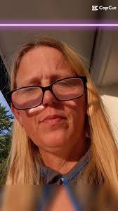 Vicky Freeman Giatava