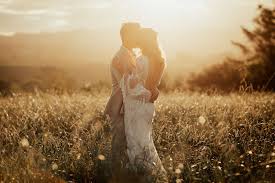 Ansel adams, the great landscape photographer and artist once said, you don't take a photograph. Golden Hour The Best Time Of Day For Wedding Photos