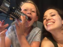 Grand Junction Spotlight: Traci Rock the Mix 104.3 Midday DJ