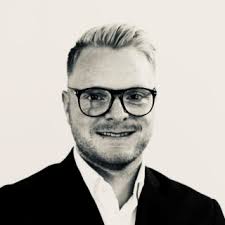 Allianz Versicherung Christopher Blügel