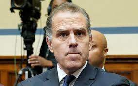 Joe Biden indulta a su hijo Hunter, aunque había prometido no intervenir en  su proceso judicial