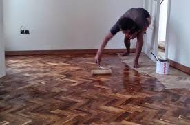 Sedang mencari vinyl lantai untuk dekorasi lantai rumahmu? Harga Lantai Kayu Per Meter Dan Biaya Pasang Juni 2021 Murah Terbaik