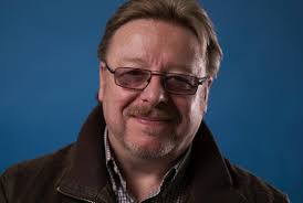 Alex Hossack's Instagram, Twitter & Facebook