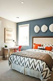 Neutrals With A Pop Of Color Love This Flexible Decor The Best Bedroom Color Ideas Guest Bedroom Design Bedroom Wall Colors Best Bedroom Colors