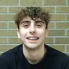 Jamie Sarmiento's Instagram, Twitter & Facebook