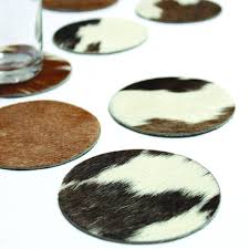 Troupot Kuhfell Glasuntersetzer 6er Set Artificial Textilien Ambientedirect Com Glasuntersetzer Kuhfell Kuh