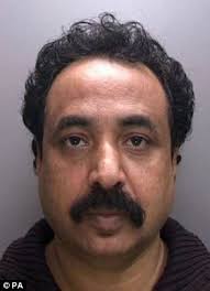 Heroin smuggler who used specially adapted clothing is jailed