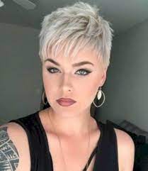 Funky Short Pixie Haircut Long Bangs Ideas 15 Short Hair Styles Short Pixie Haircuts Thick Hair Styles