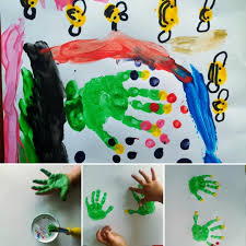 Handabdruck Bilder Mit Fingerfarbe Danke Fur Die Schonen Impressionen Liebe Mona Bleibcreativer Fingerfarbe Malenmitkin Decor Outdoor Decor Wind Sock