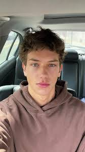 Cody Hanley's Instagram, Twitter & Facebook