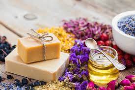 Savon au miel sans soude. Faire Son Savon Maison Sans Soude Caustique C Est Possible